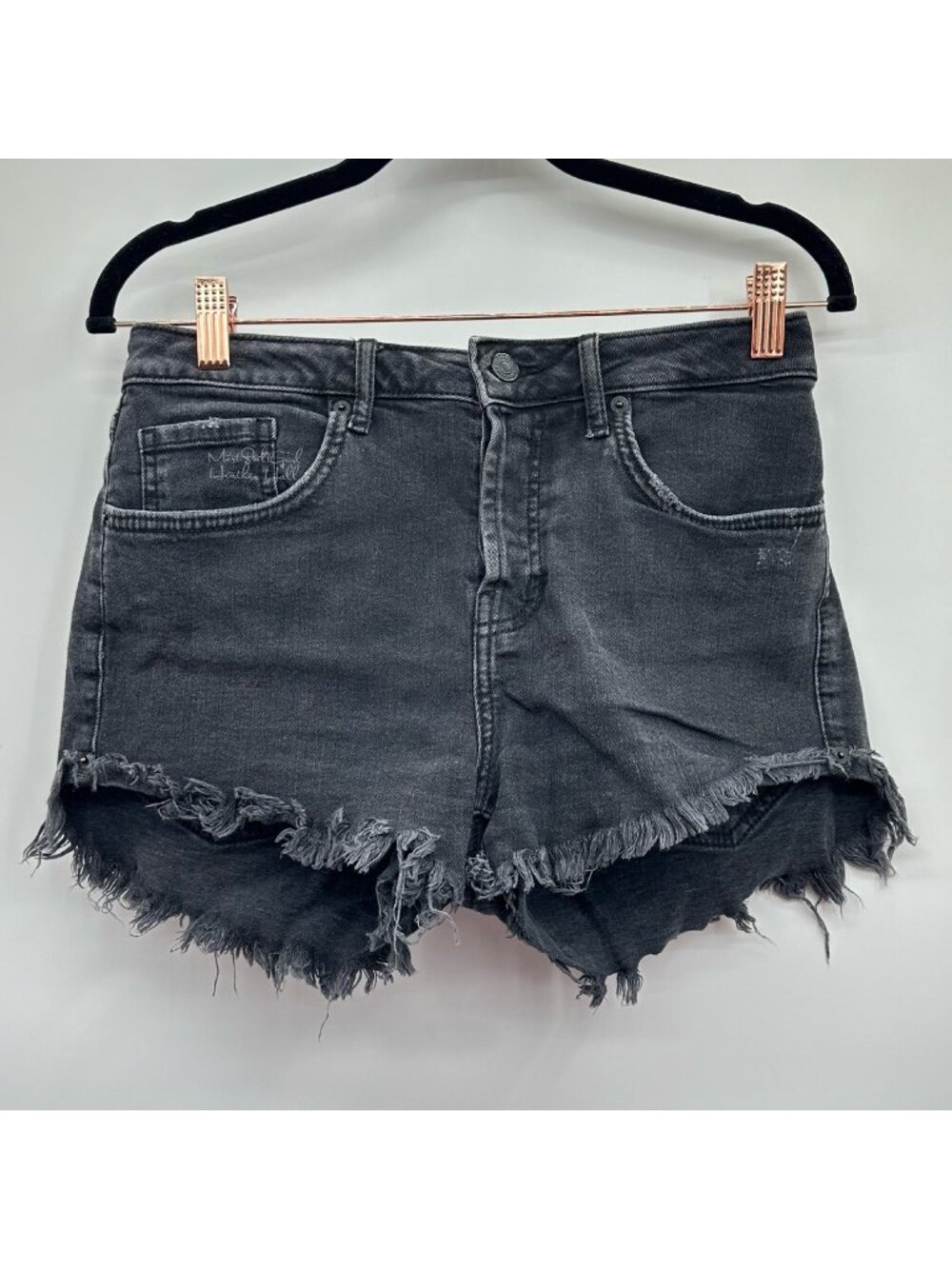 Forever 21 Black Button Fly Sandpaper Distressed Raw Fringe Hem Shorts Size 29